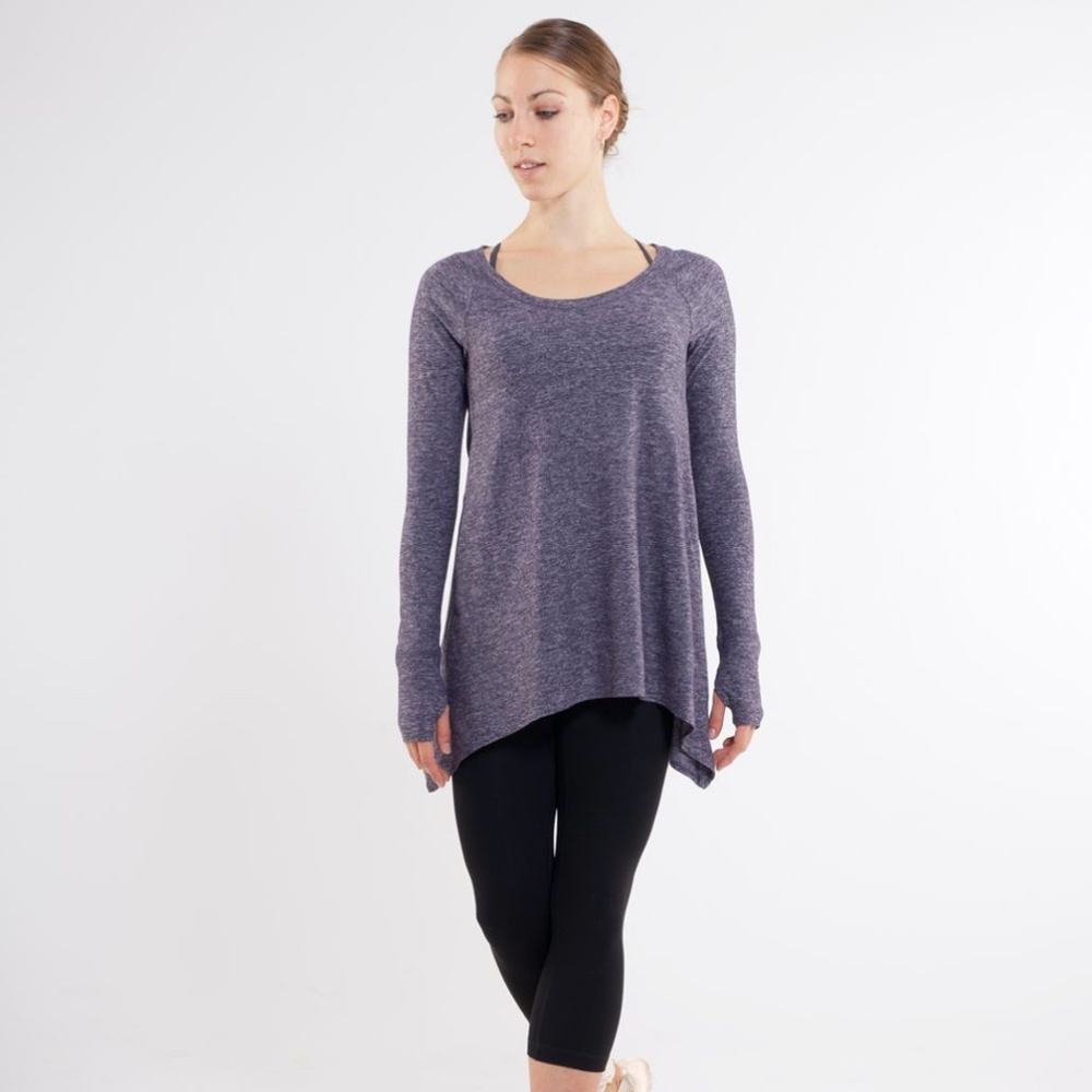 Lululemon Rehearsal Long Sleeve - Size 6
